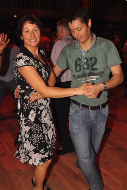 min 2010 10 31 station danse 088